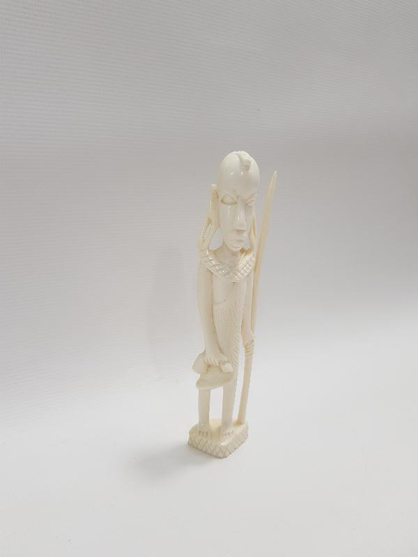 FİLDİŞİ AFRİKALI ADAM BİBLOSU 