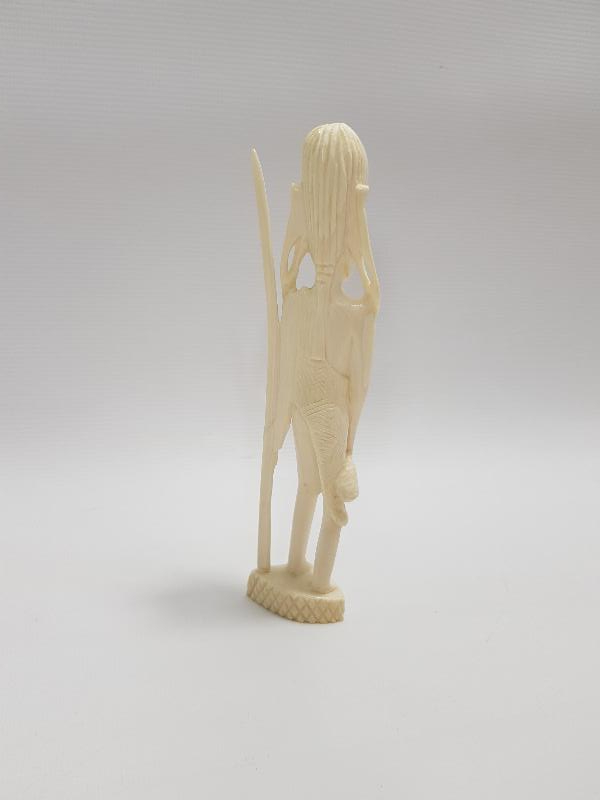 FİLDİŞİ AFRİKALI ADAM BİBLOSU 