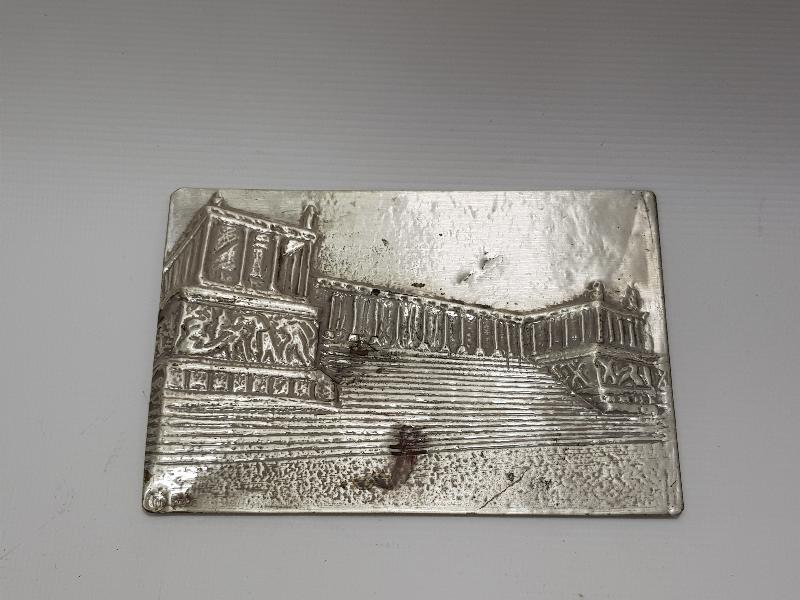 GÜMÜŞ GİYDİRME ZEUS SUNAĞI RÖLYEF