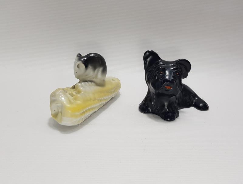 KÖPEK VE MISIR YİYEN FARE TEMALI İKİ ADET PORSELEN BİBLO