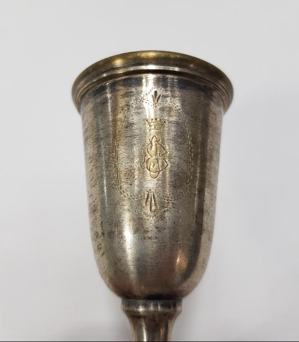 KRALİYET ARMALI İNİSİYALLİ GÜMÜŞ KAPLAMA LİKÖR TAKIMI 