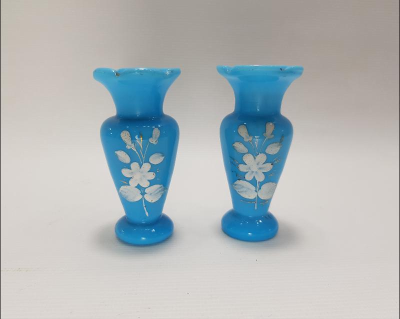 OSMANLI DÖNEMİ BİR ÇİFT MİNELİ OPAL VAZO 