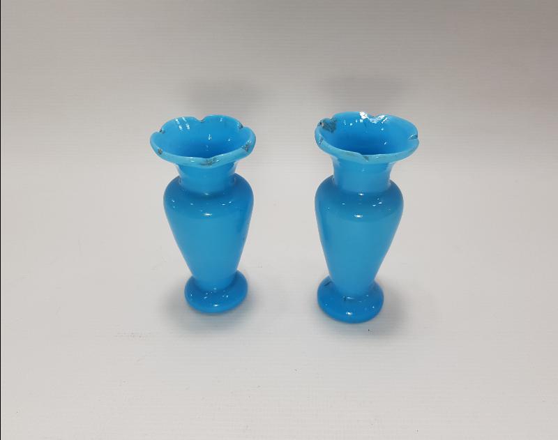 OSMANLI DÖNEMİ BİR ÇİFT MİNELİ OPAL VAZO 