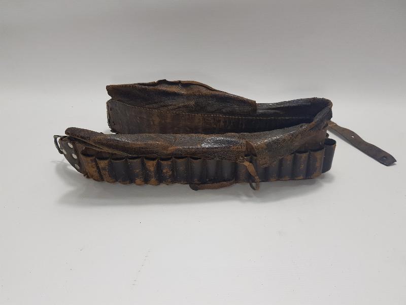 OSMANLI DÖNEMİ DERİ KÜTÜKLÜK 