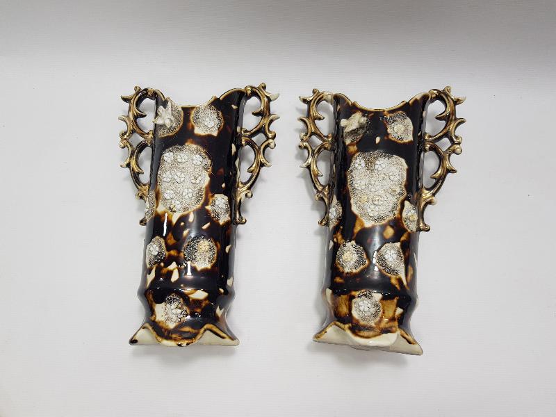 OSMANLI DÖNEMİ İZMİR İŞİ BİR ÇİFT PORSELEN VAZO 