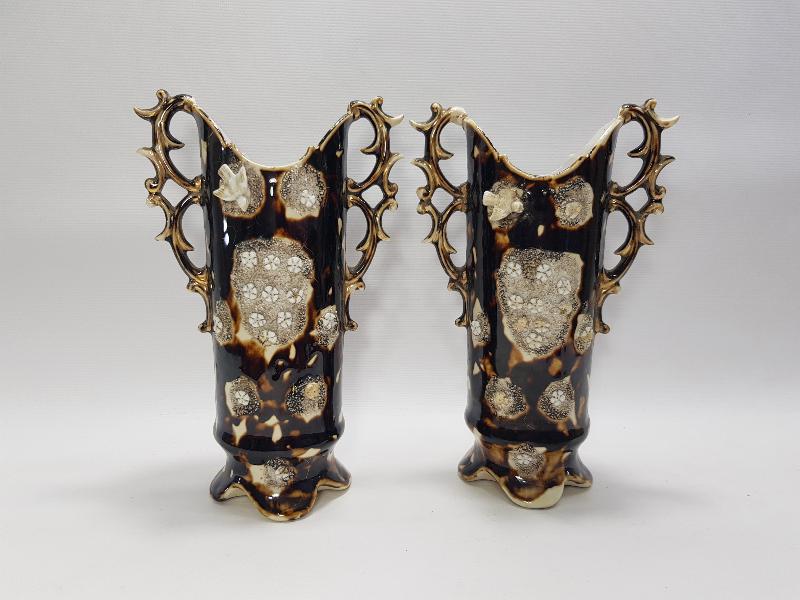 OSMANLI DÖNEMİ İZMİR İŞİ BİR ÇİFT PORSELEN VAZO 