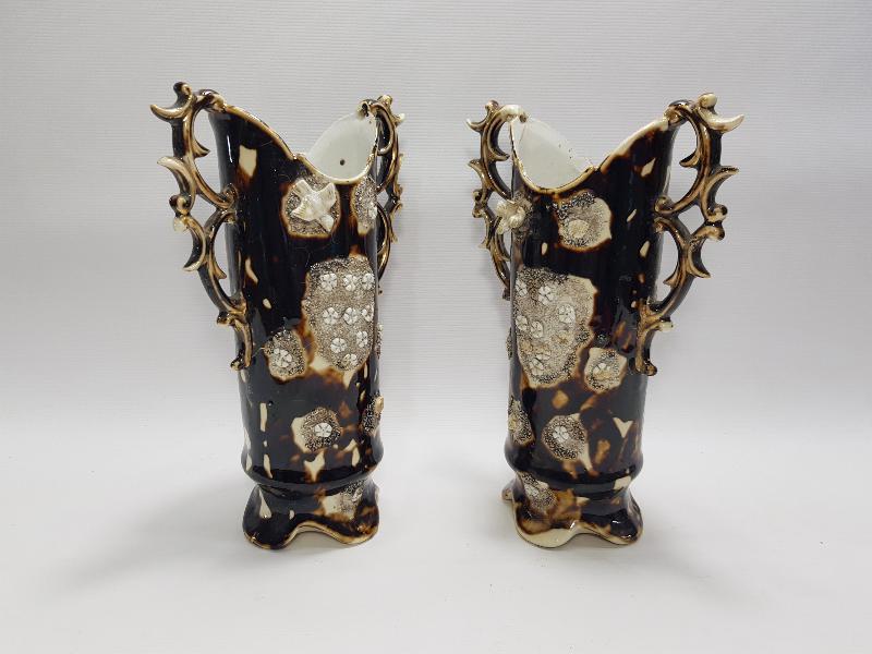 OSMANLI DÖNEMİ İZMİR İŞİ BİR ÇİFT PORSELEN VAZO 