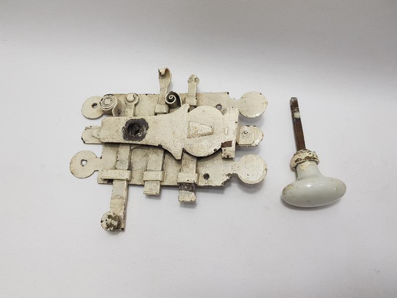 OSMANLI DÖNEMİ KAPI KOLU VE KİLİDİ 