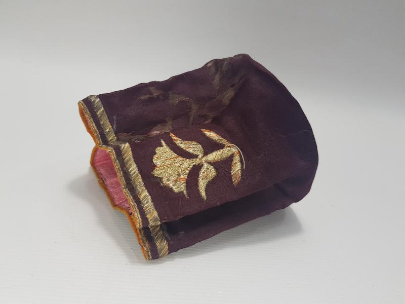 OSMANLI DÖNEMİ SIRMA İŞÇİLİKLİ ÇOK NADİR FORMDA KESE