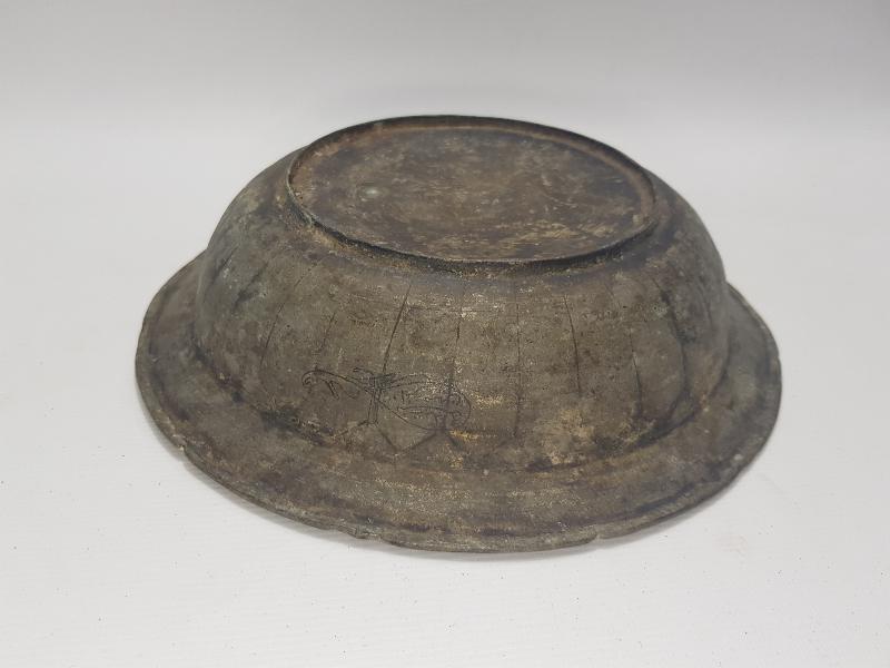 OSMANLI SAZ TUĞRA YAZILI DİLİMLİ BAKIR TABAK