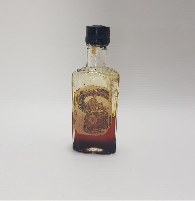 OSMANLICA YAZILI DİKİŞ MAKİNESİ YAĞI ŞİŞESİ