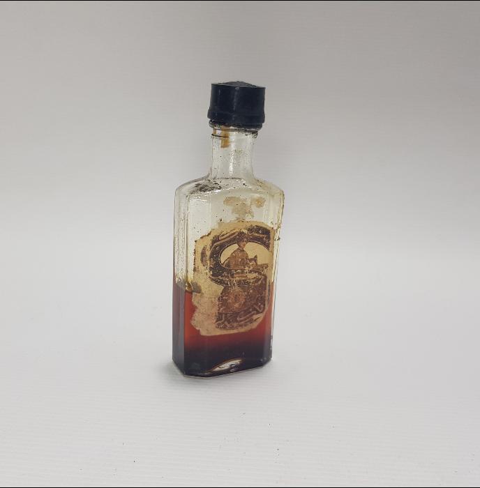 OSMANLICA YAZILI DİKİŞ MAKİNESİ YAĞI ŞİŞESİ