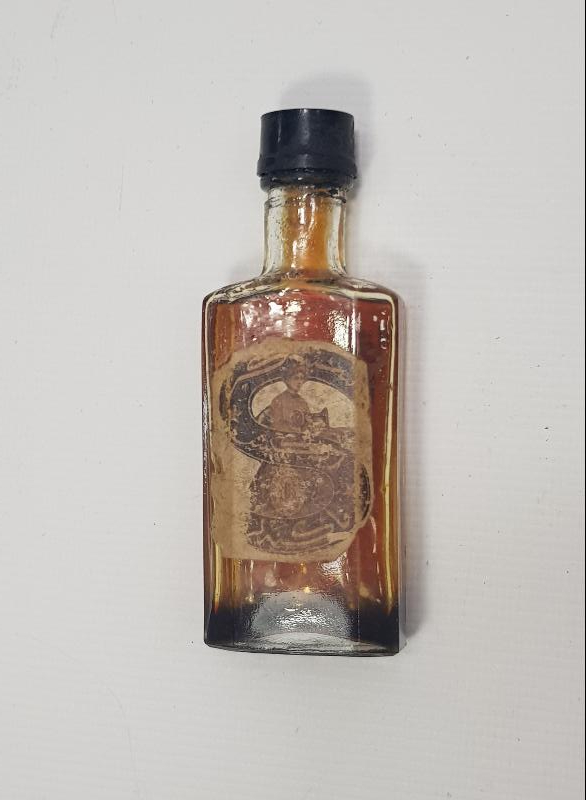 OSMANLICA YAZILI DİKİŞ MAKİNESİ YAĞI ŞİŞESİ