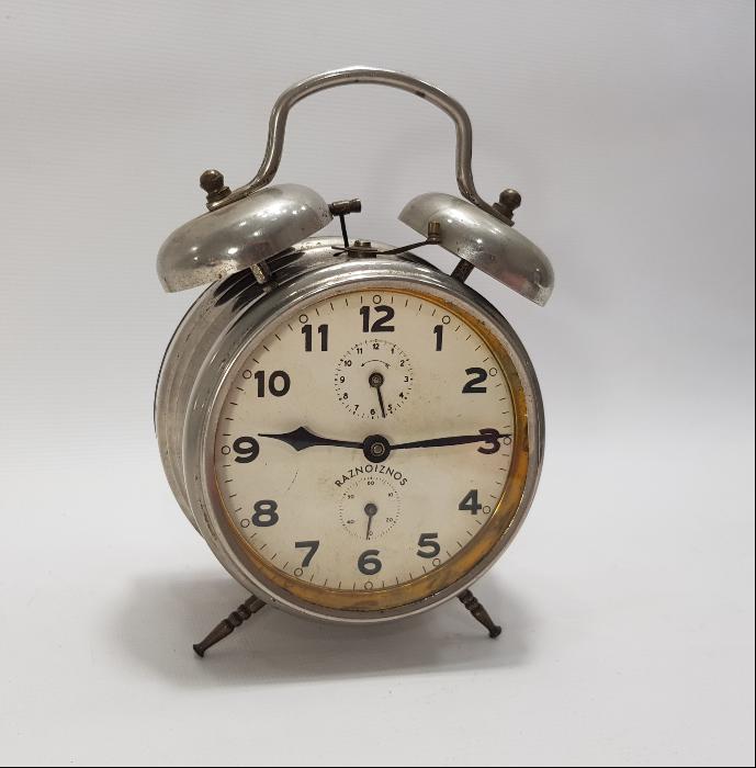 RAZNOISNOS MARKA ÇOK NADİR MASA SAATİ