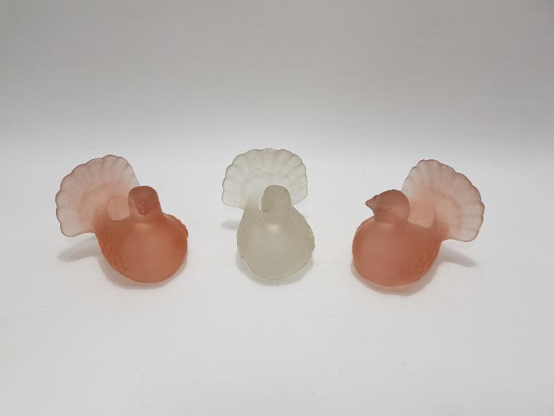 ÜÇ ADET LALİK CAM MUMLUK 