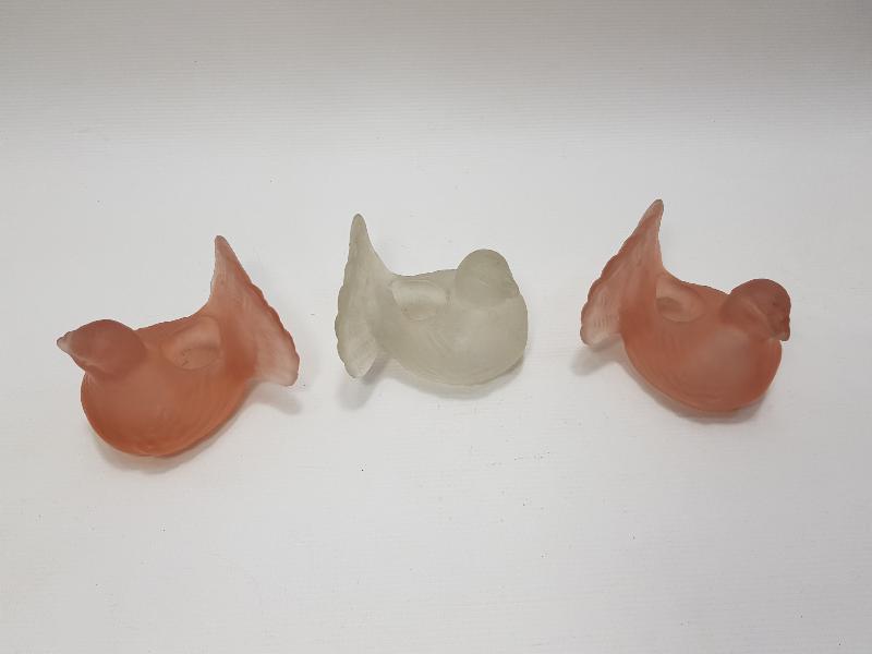 ÜÇ ADET LALİK CAM MUMLUK 