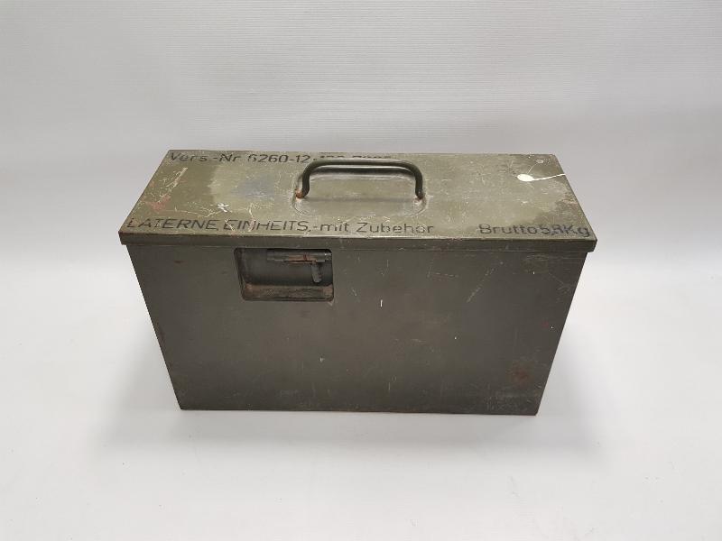 2. DÜNYA SAVAŞI DÖNEMİ ALMAN ASKERİ TEÇHİZAT ÇANTASI - LATERNE EINHEITS MIT. ZÜBEHOR