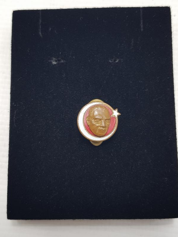 ÇOK NADİR MİNELİ ATATÜRK ROZET