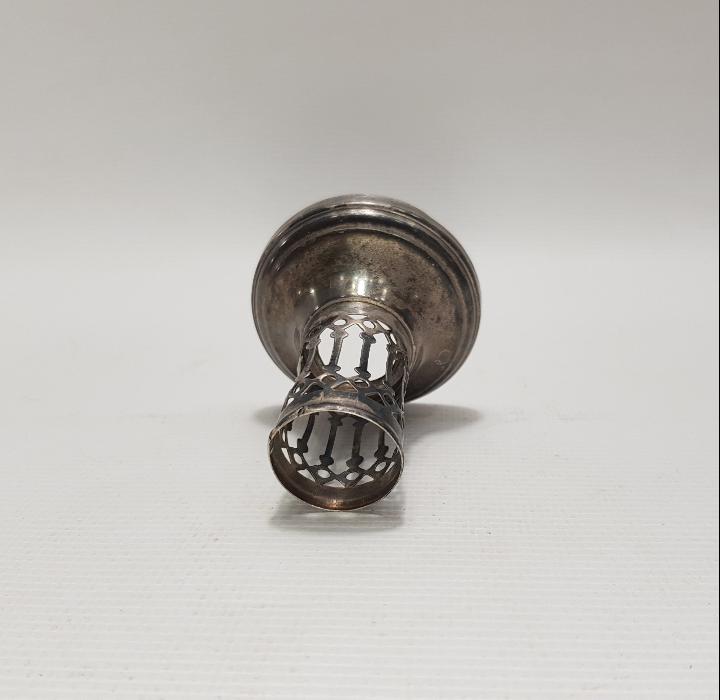 GÜMÜŞ ŞAMDAN APLİĞİ 