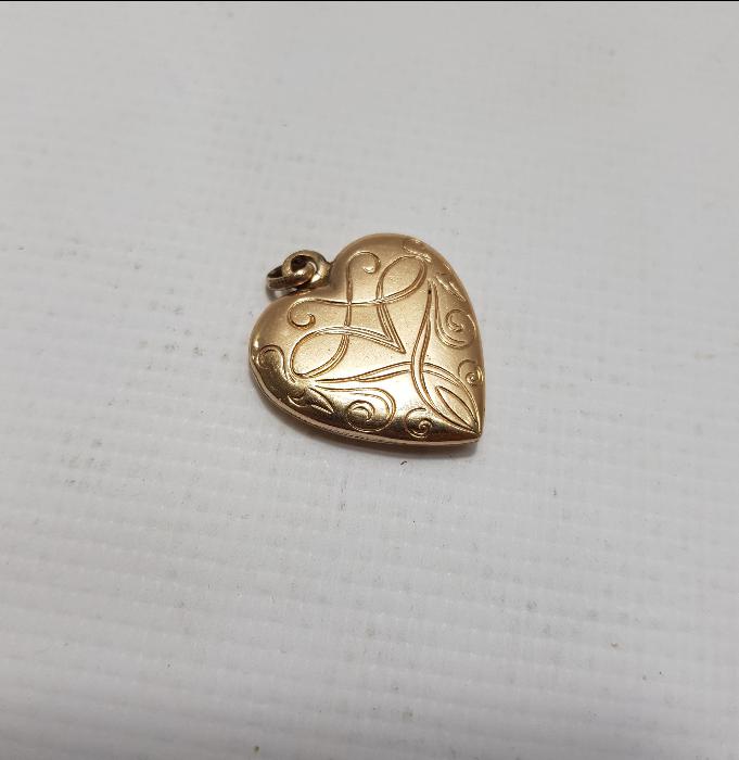 KALP FORMLU ALTIN KAPLAMA KOLYE UCU 