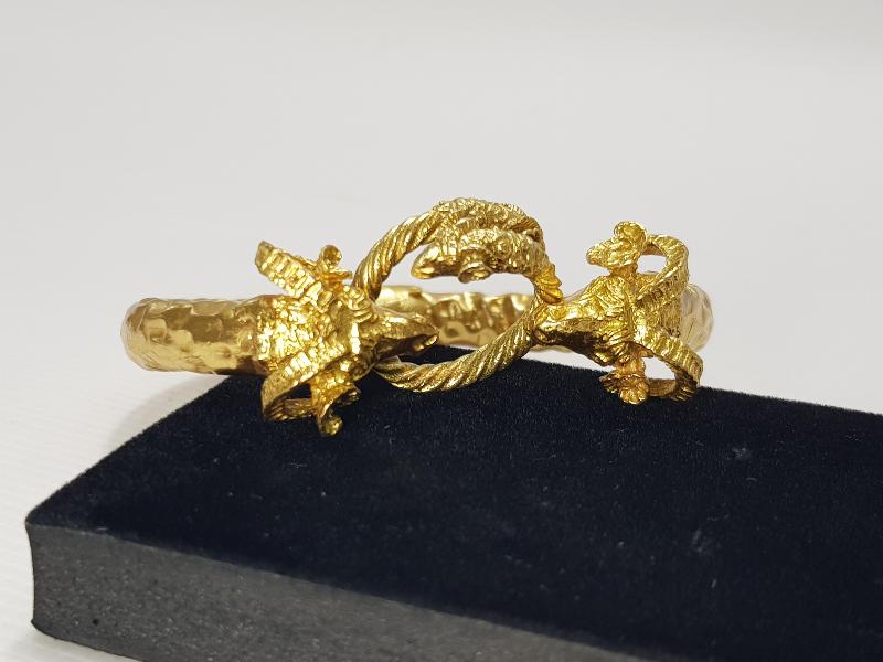 KOÇ BAŞI FORMLU ALTIN KAPLAMA BİLEZİK VE YÜZÜK 