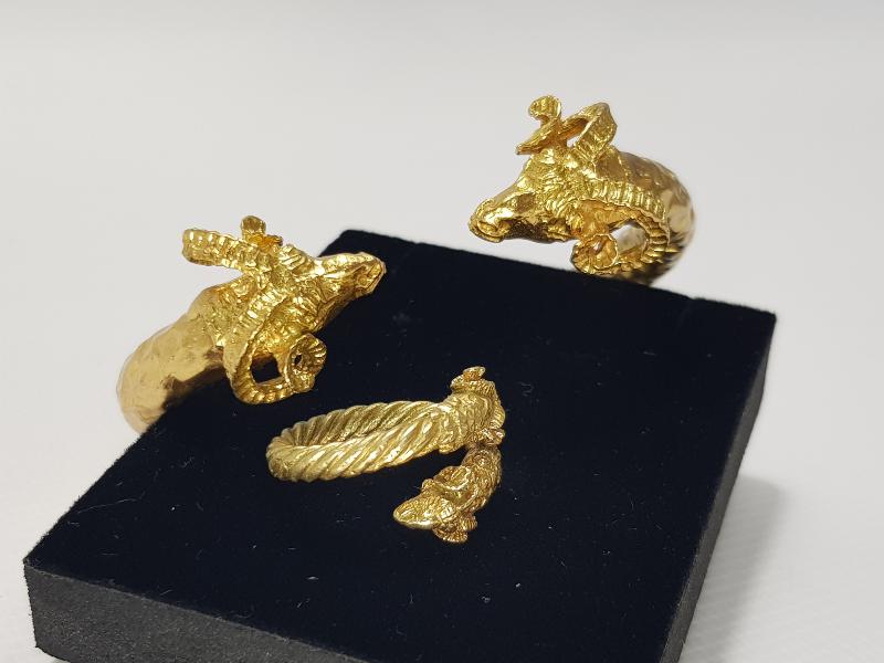 KOÇ BAŞI FORMLU ALTIN KAPLAMA BİLEZİK VE YÜZÜK 