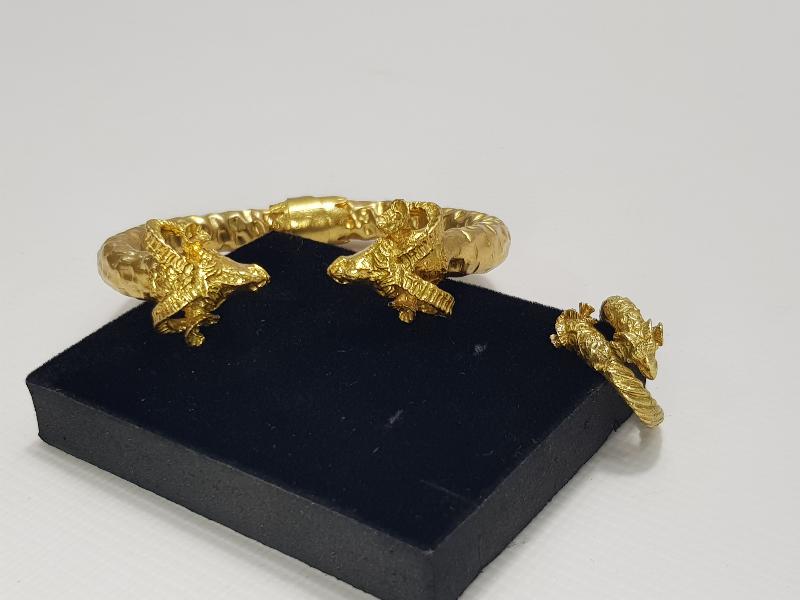 KOÇ BAŞI FORMLU ALTIN KAPLAMA BİLEZİK VE YÜZÜK 