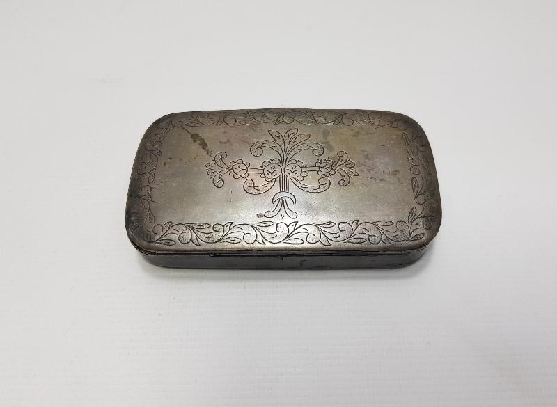 OSMANLI DÖNEMİ KALEM İŞİ GÜMÜŞ TÜTÜN TABAKASI 