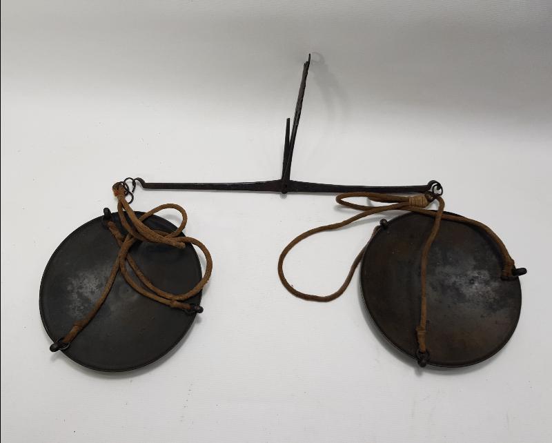 OSMANLI DÖNEMİ  SÜLEYMANİYE İŞİ NADİR BRONZ TERAZİ 