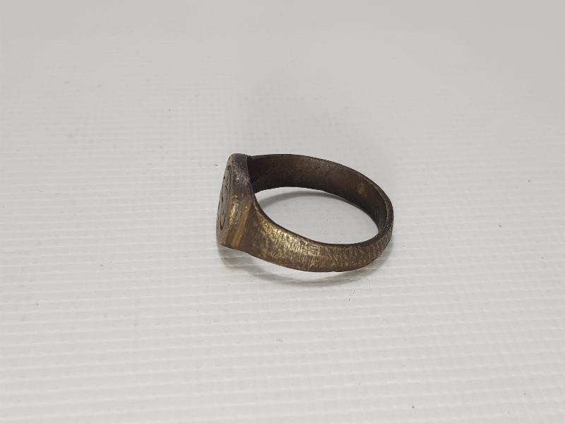 OSMANLICA HASAN YAZILI 1295 TARİHLİ AY YILDIZLI BRONZ MÜHÜR YÜZÜK