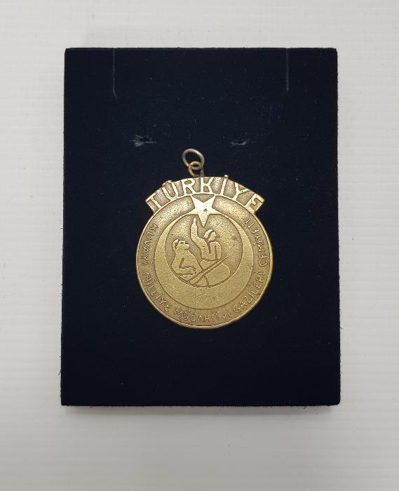 TÜRKİYE KUVAYİ MİLİYE MÜCAHİT VE GAZİLERİ CEMİYETİ MADALYASI 