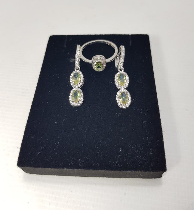 ZULTANİT TAŞLI GÜMÜŞ TAKI SETİ 