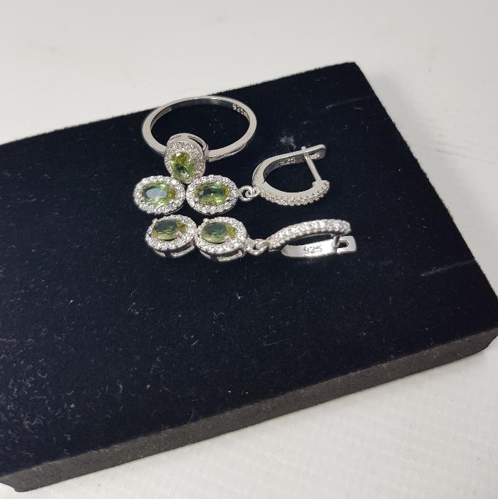 ZULTANİT TAŞLI GÜMÜŞ TAKI SETİ 