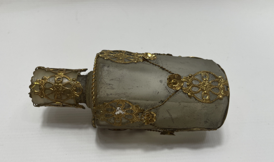 1900 BAŞLARI ANTİKA KOKU ŞİŞESİ - PARFÜM ŞİŞESİ