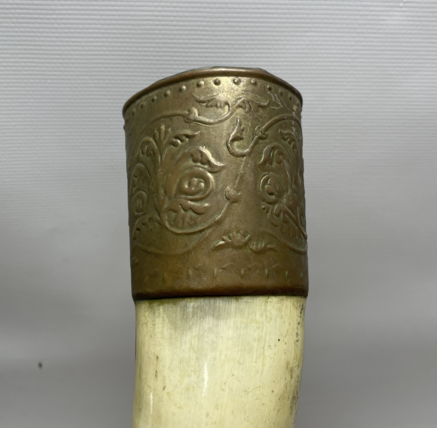 BÜYÜK BOY ANTİKA BOYNUZ KADEH