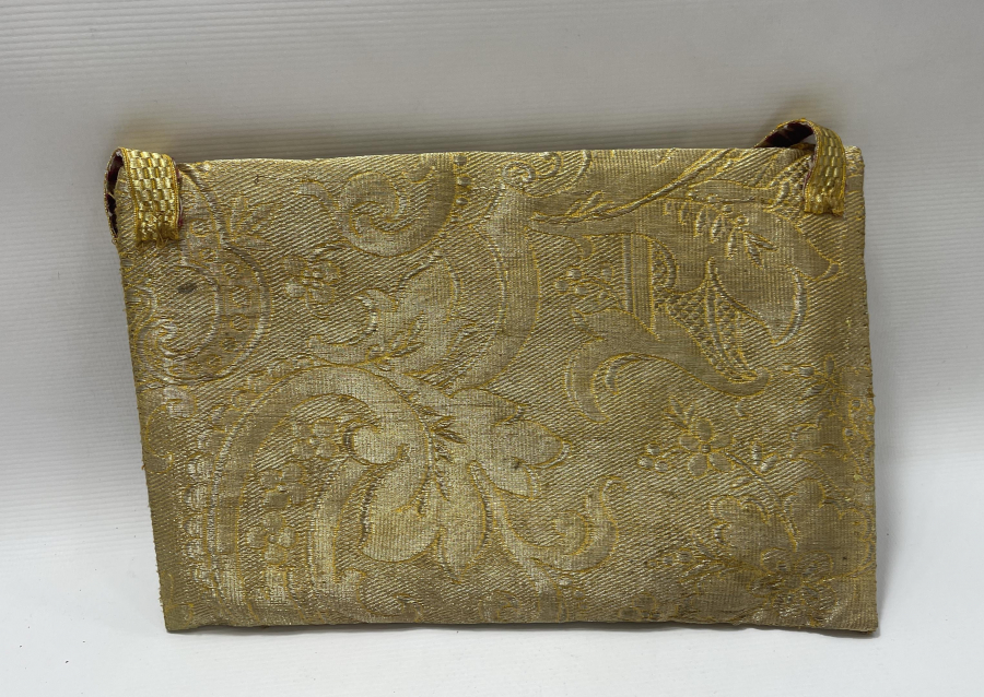 OSMANLI DÖNEMİ TAMAMI GÜMÜŞ SIRMA İŞÇİLİKLİ KUR'AN-I KERİM KABI