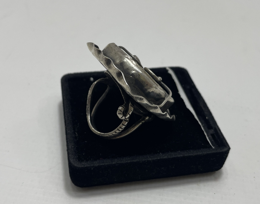 ÖZEL YAPIM DOĞAL TAŞLI GÜMÜŞ YÜZÜK