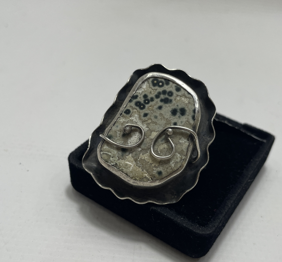 ÖZEL YAPIM DOĞAL TAŞLI GÜMÜŞ YÜZÜK