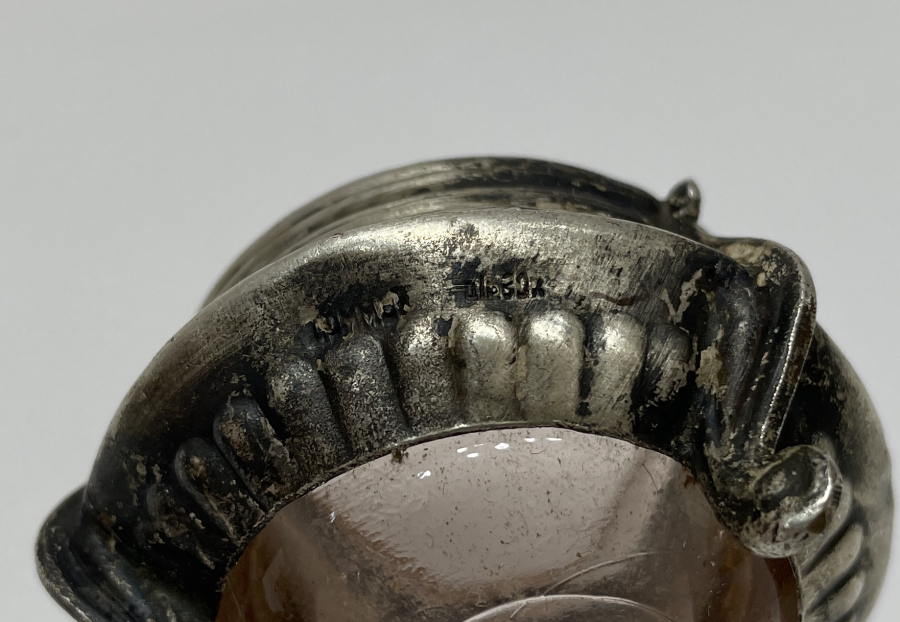 ÜZERİ DAMGALI RUS HAVYARLIK