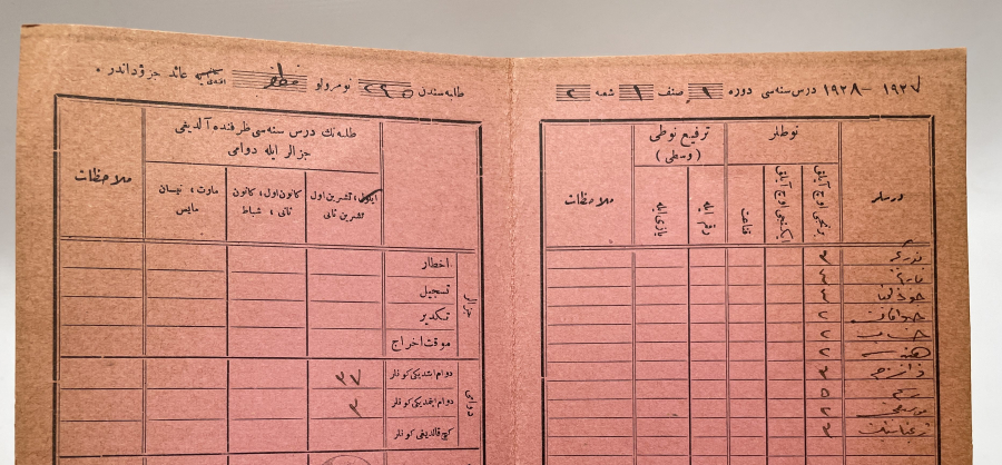 1927 YILINA AİT OSMANLICA OKUL KARNESİ