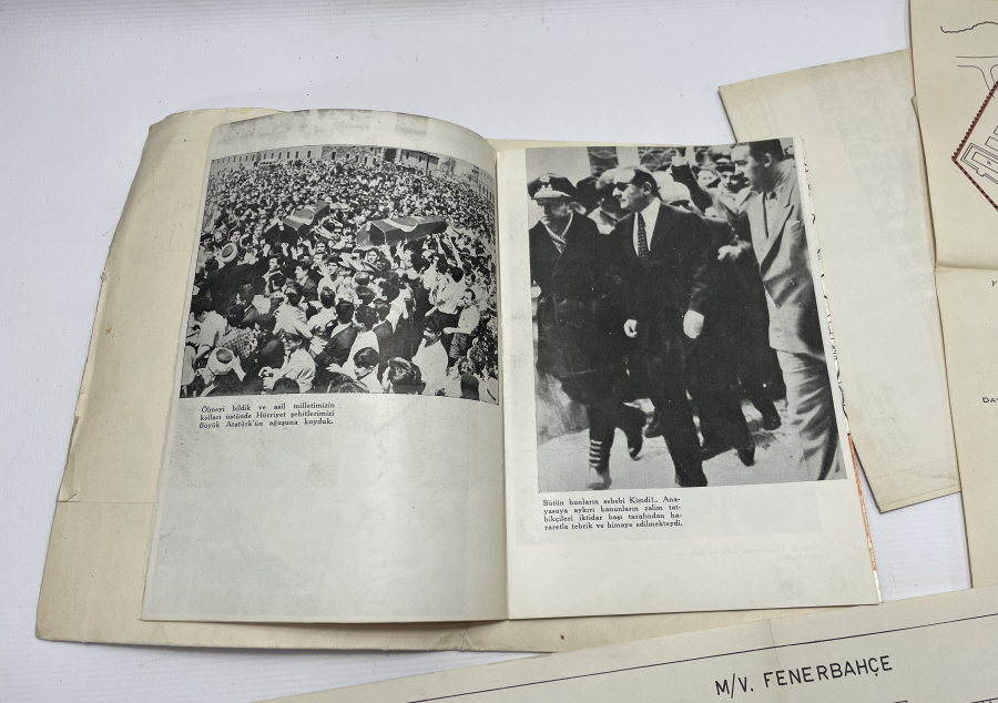 ADNAN MENDERES İÇİN HAZIRLANMIŞ NADİR YASSI ADA BROŞÜRÜ