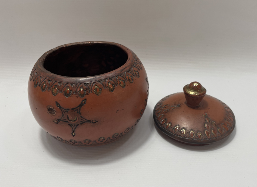 OSMANLI DÖNEMİ TOPHANE İŞİ KAPAKLI ŞEKERLİK