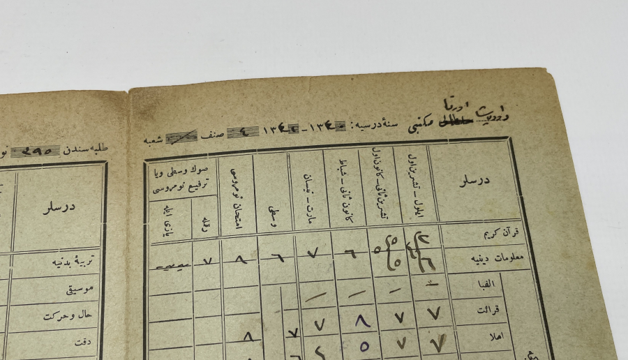 TÜRKİYE CUMHURİYETİ'NİN İLK KARNESİ