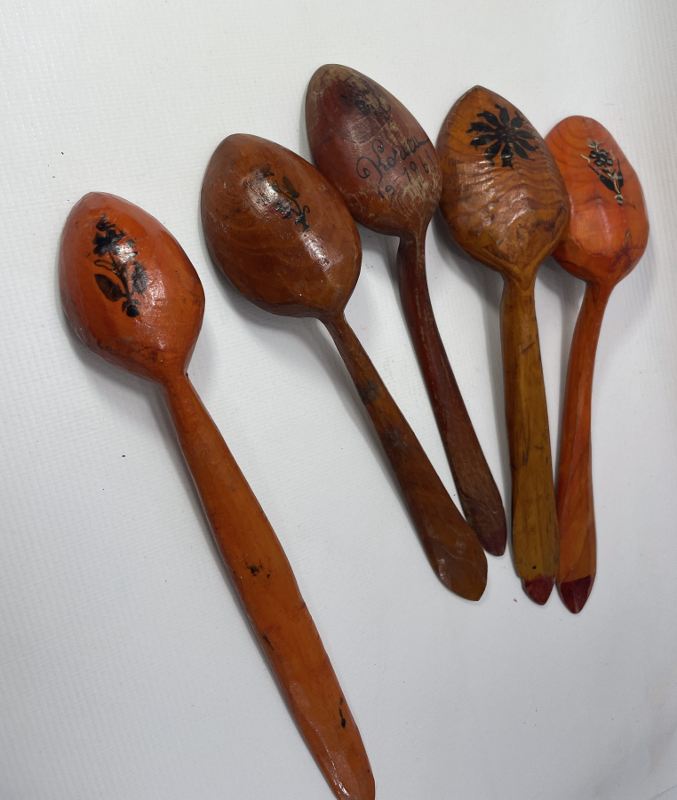 ANTİKA EL YAPIMI TAHTA KAŞIK LOTU