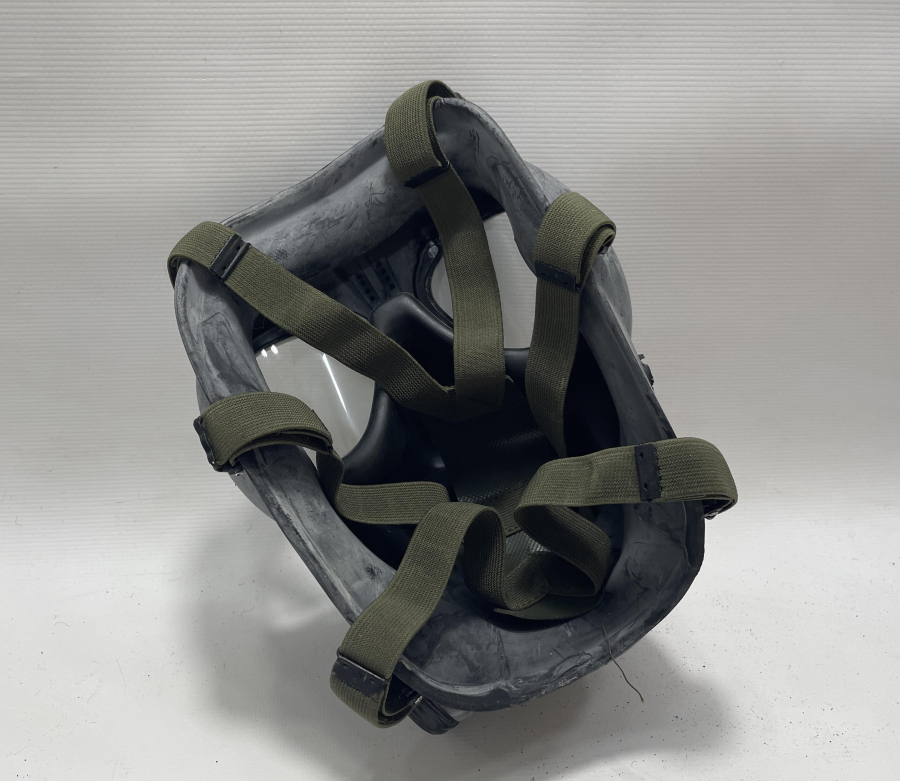 ANTİKA GAZ MASKESİ