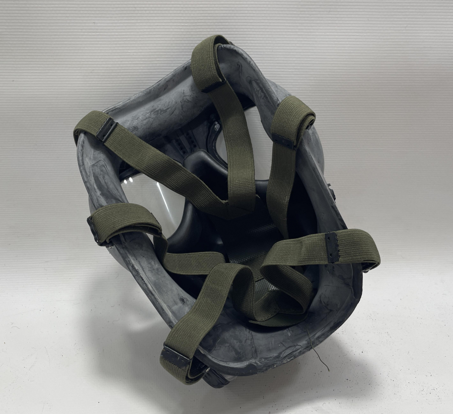 ANTİKA GAZ MASKESİ