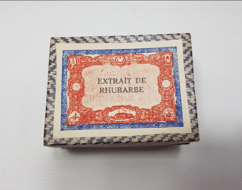 CUMHURİYET İLK DÖNEM ECZA KUTULARI 