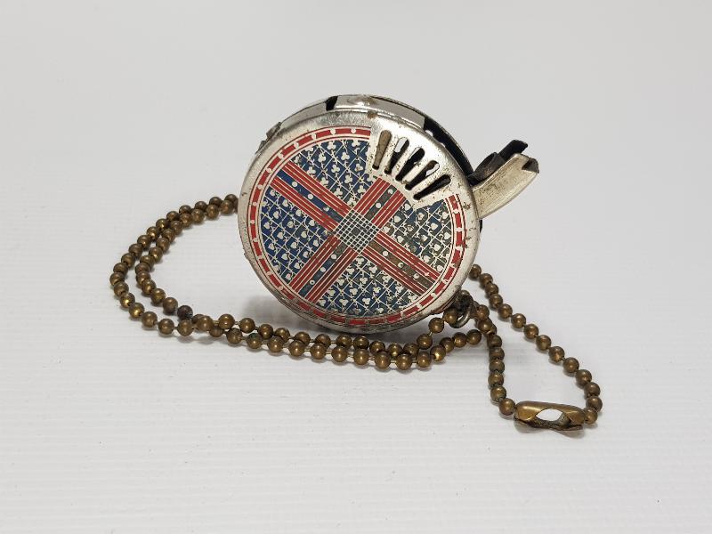 FARKLI FORMDA ANTİKA ÇAKMAK 