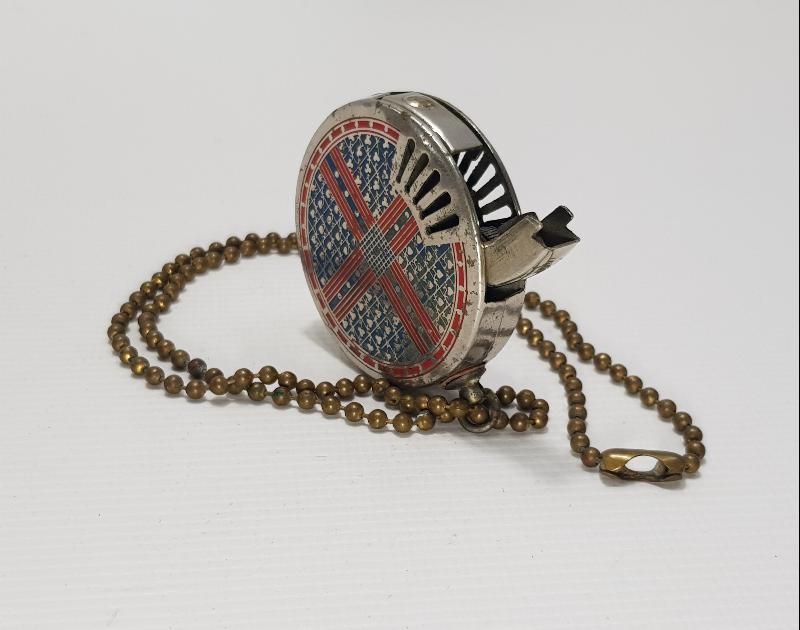 FARKLI FORMDA ANTİKA ÇAKMAK 