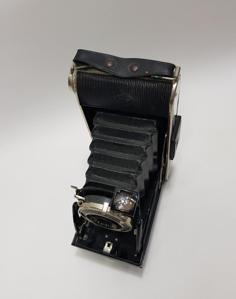 AGFA MARKA ANTİKA KÖRÜKLÜ FOTOĞRAF MAKİNESİ